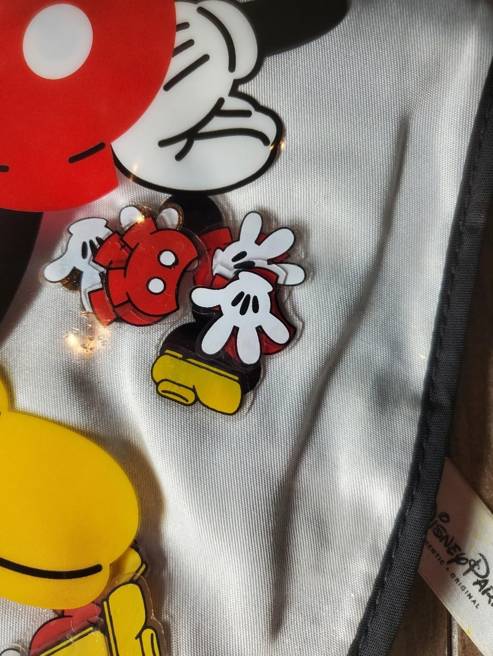 Disney Parks Walt Disney World Mickey Mouse Confetti Baby Bib
